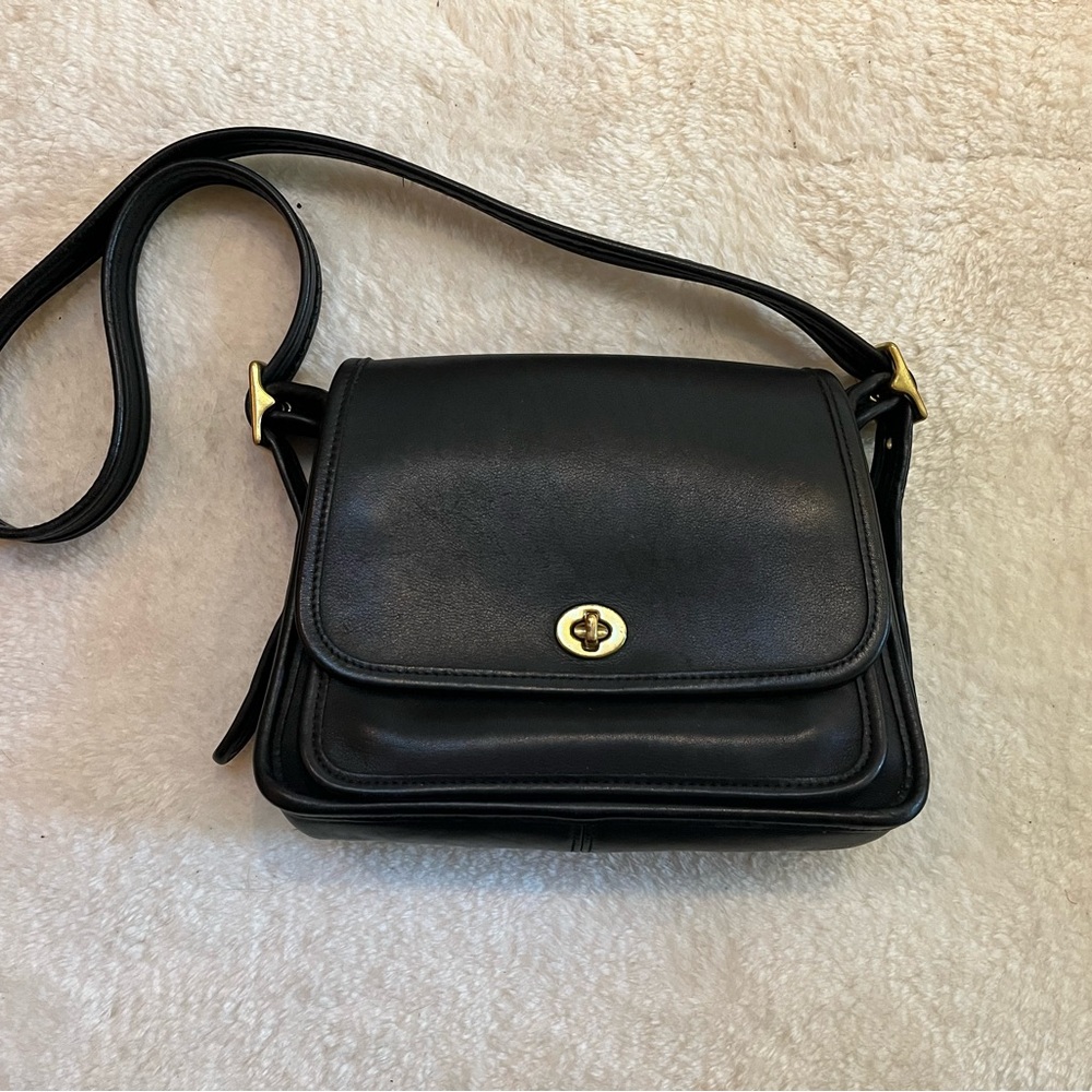 Vintage 90’s Coach Rambler Crossbody Bag